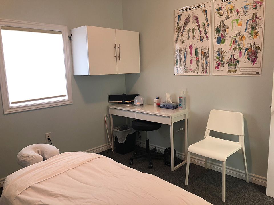 Massage-Room_Cole-Harbour-Chiropractic